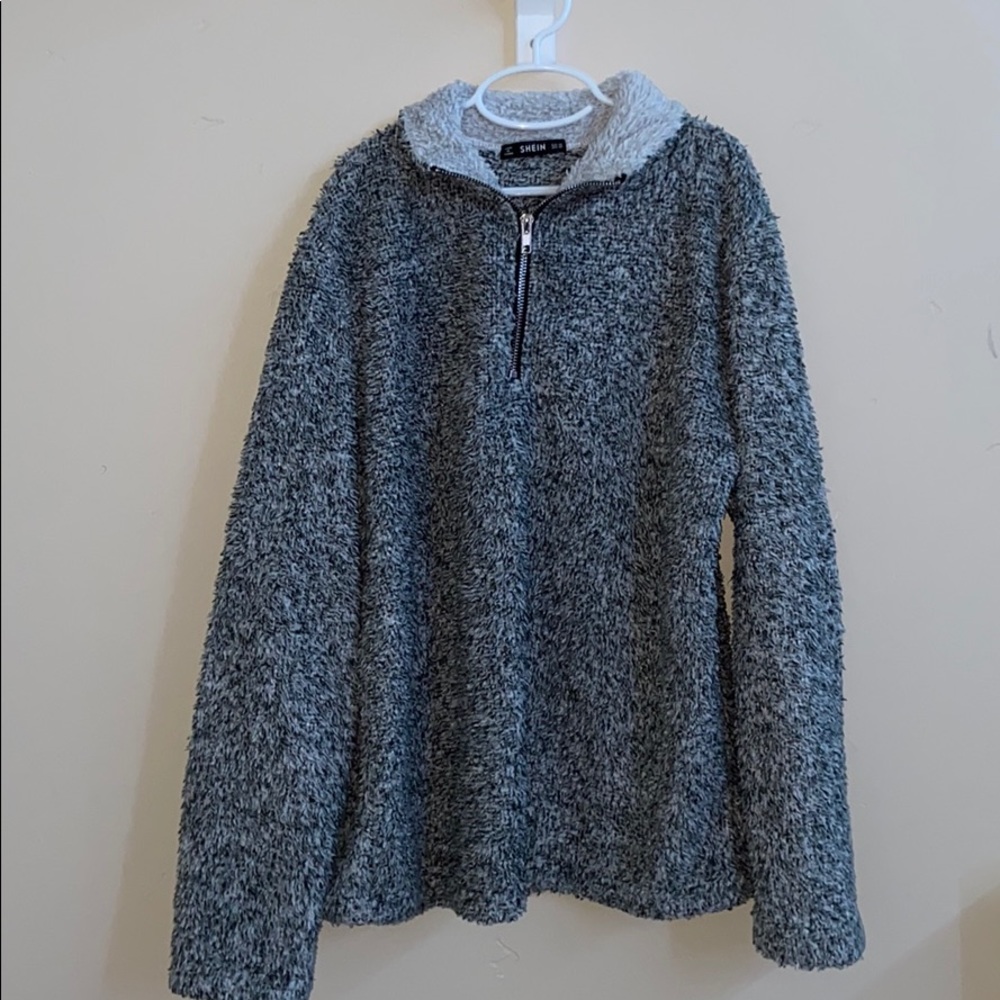 Fluffy quarter zip